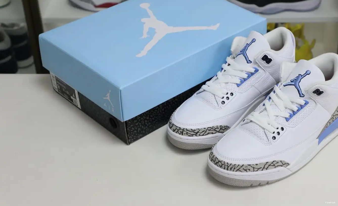 3 Jordan retro
